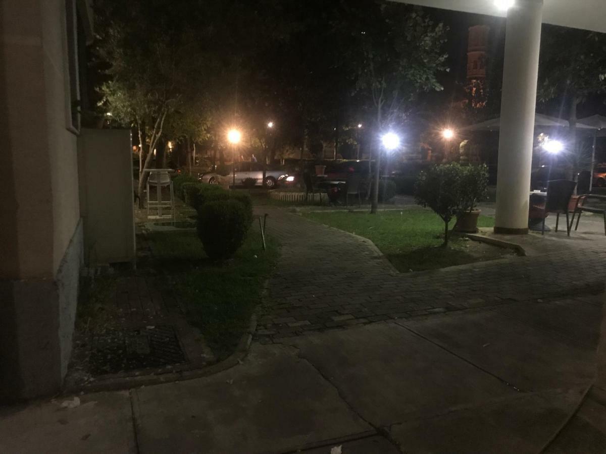 Center Apartment 2 Shkodër 외부 사진